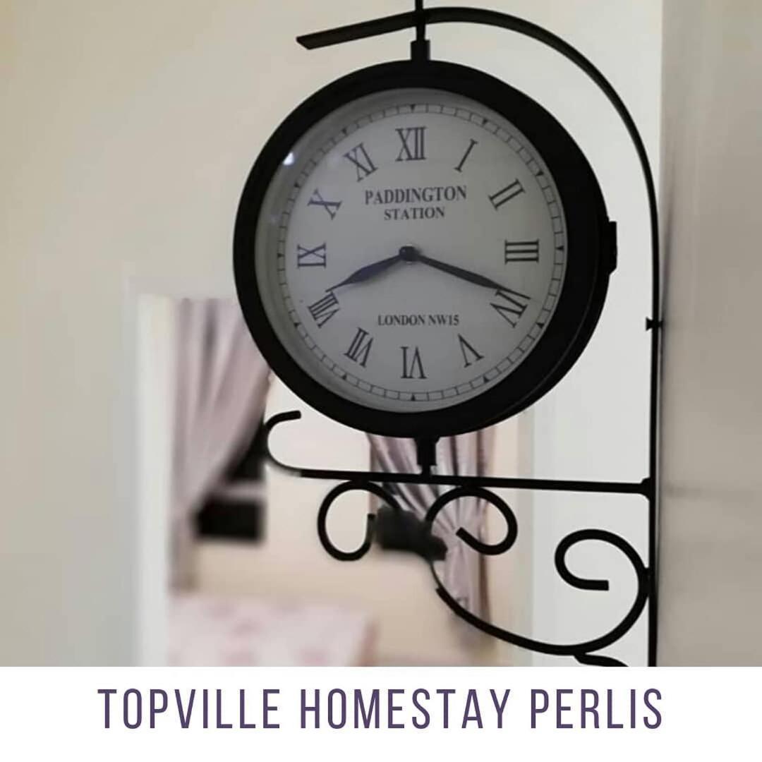 Topville Homestay Kangar Buitenkant foto
